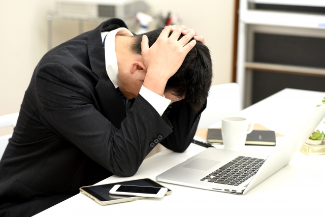「経理」の負担を減らすには?